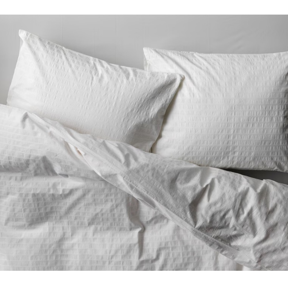 IKEA OFELIA VASS
Duvet cover and pillowcase(s), white, Full/Queen (Double/Queen)